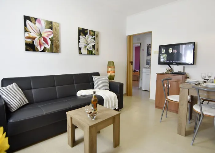 Appartamento Martina B4 By Interhome