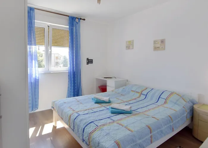 Martina B4 By Interhome