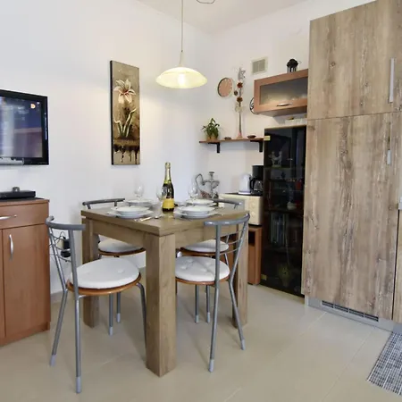 Martina B4 By Interhome Appartement *